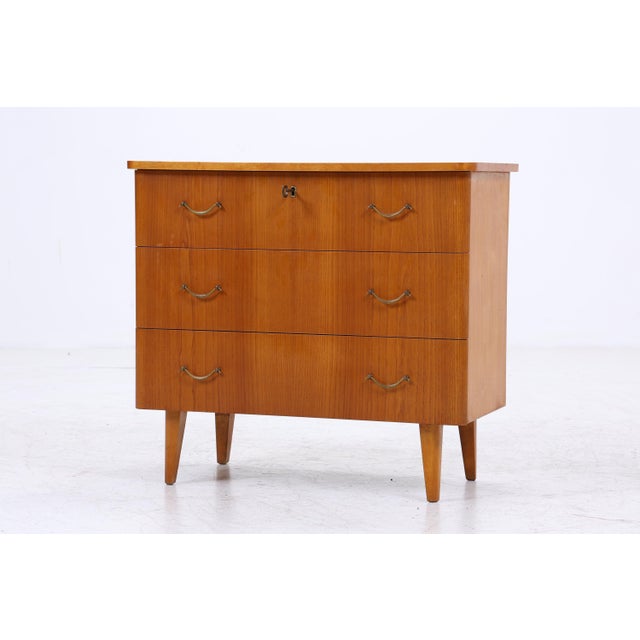 Vintage Chest of Drawers in Wood For Sale - Image 5 of 13