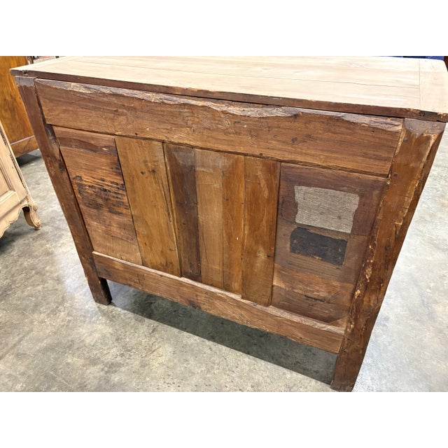 French French Provençal Buffet Louis XV Style Circa 1850 Walnut Wood From South East of France. For Sale - Image 3 of 7