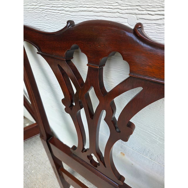 1940s Chippendale Drexel 18th Century Classics Twin Mahogany Headboards - A Pair For Sale - Image 5 of 17