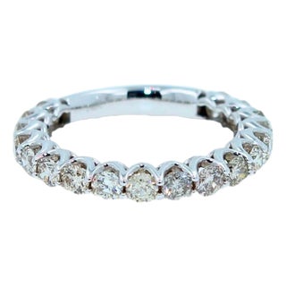 Round Shape Brilliant Cut Warm Silver Diamond Classic Stack Eternity Wedding Ann, Size 7.25 For Sale