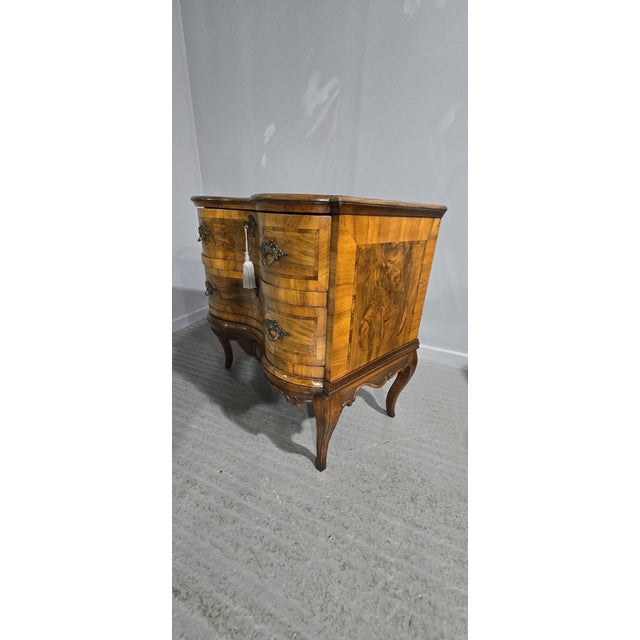 Antique Walnut Chest of Drawers, 1800 For Sale - Image 15 of 17