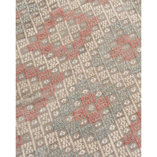Vintage Turkish Jajim Flatweave Area Rug 5ft 1in X 8ft 11in For Sale - Image 4 of 9