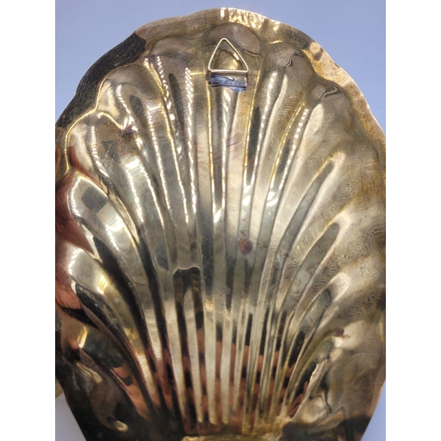 Mid 20th Century Hollywood Regency Scalloped Brass Shell Wall Sconce - Pair For Sale In Mobile - Image 6 of 12