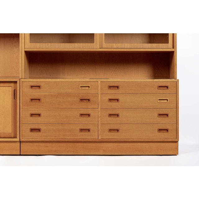 Brown Mid Century Danish Oak Wood Shelving & Display Cabinets by Poul Hundevad For Sale - Image 8 of 18