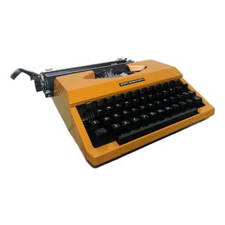 Dutch 10/50 Yellow Typewriter with Case from Sperry Remington, 1970s For Sale