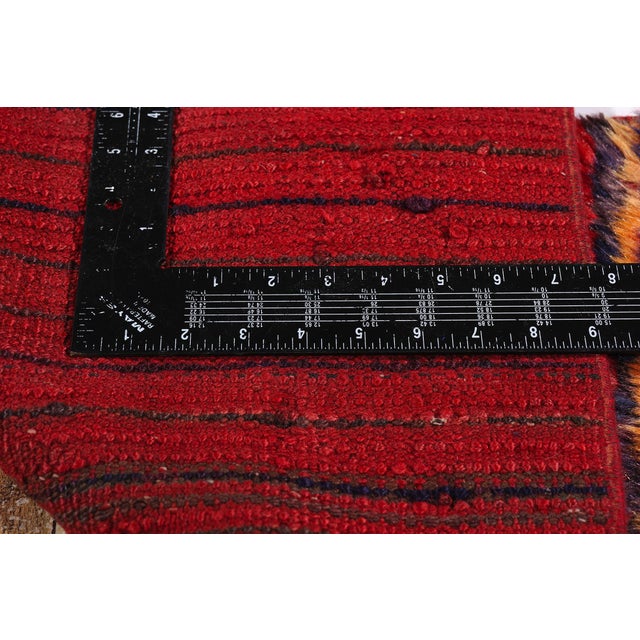 Textile Vintage Turkish Tulu Rug, 01'07 X 05'02 For Sale - Image 7 of 10