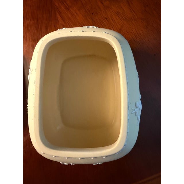 1980s Wedgwood Yellow Primrose Rectangular Lidded Box W/ White Relief Prunus Blossoms For Sale - Image 11 of 14