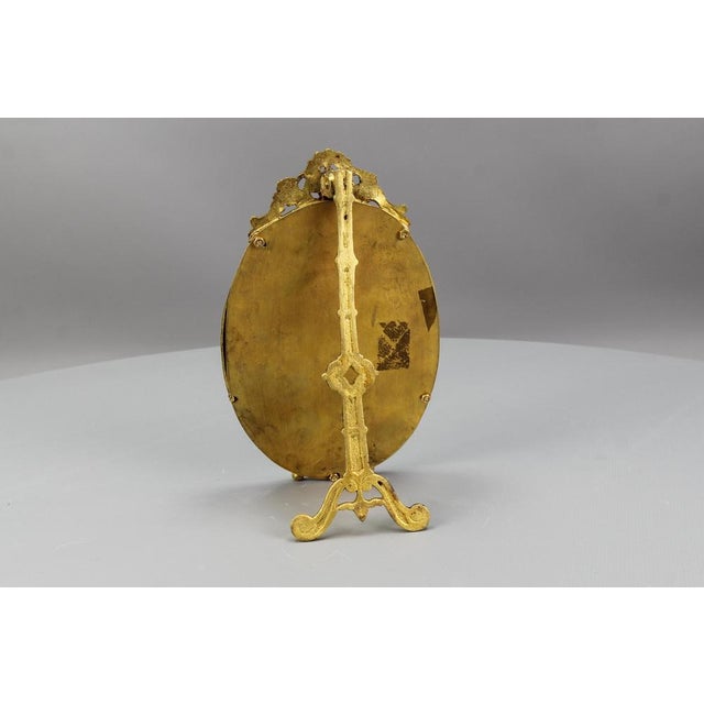 French Louis XVI Bronze Oval Desktop Picture Frame, 1900s For Sale - Image 10 of 18