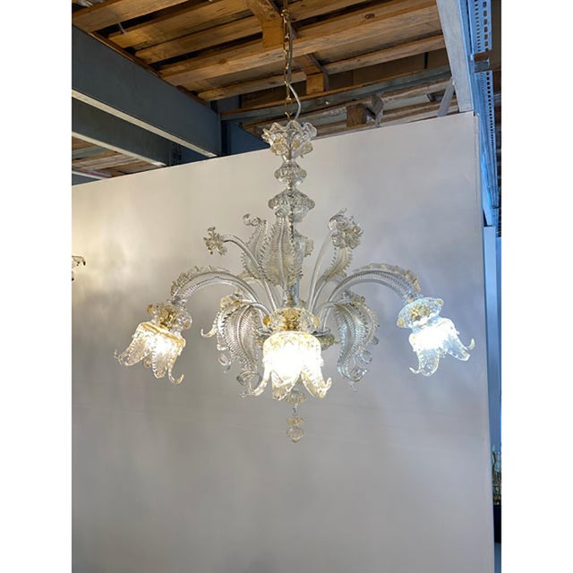 Murano Style Glass Clear and Gold Chandelier with Flowers and Leaves from Simoeng For Sale - Image 9 of 12