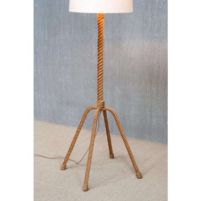 4-Legged Floor Lamp in Braided Rope by Adrien Audoux & Frida Minet, France, 1950s For Sale - Image 10 of 11