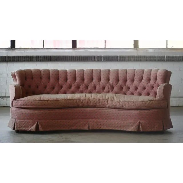 American American 1940's Tufted Curved Sofa For Sale - Image 3 of 10