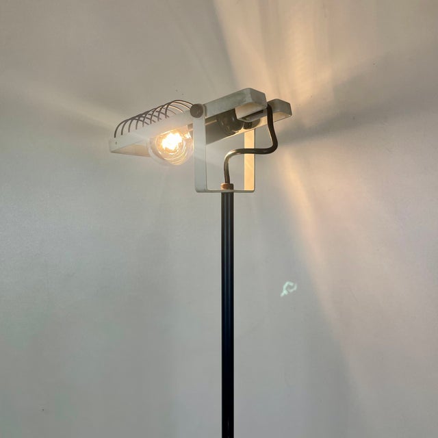 Metal Sintesi Terra Floor Lamp by Ernesto Gismondi for Artemide, 1970s For Sale - Image 7 of 18
