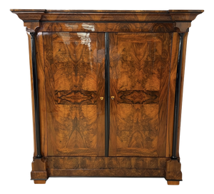 Biedermeier Armoire in Walnut Veneer, South Germany, 1820