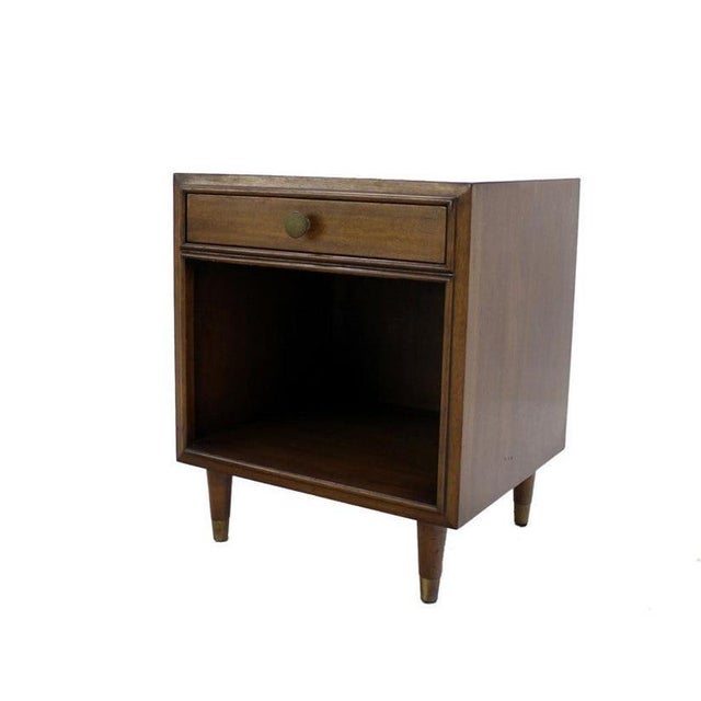 Mid-Century Modern Pair Johnson One Drawer Espresso Mid Century Modern Walnut Night Stand End Table For Sale - Image 3 of 8