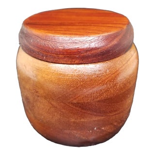 Lidded Milo Umeke (Salt Cellar/Wood Decor) For Sale