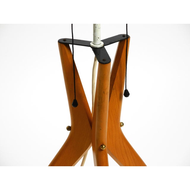 Mid-Century Modern Tripod Floor Lamp in Walnut, 1950s For Sale - Image 10 of 18