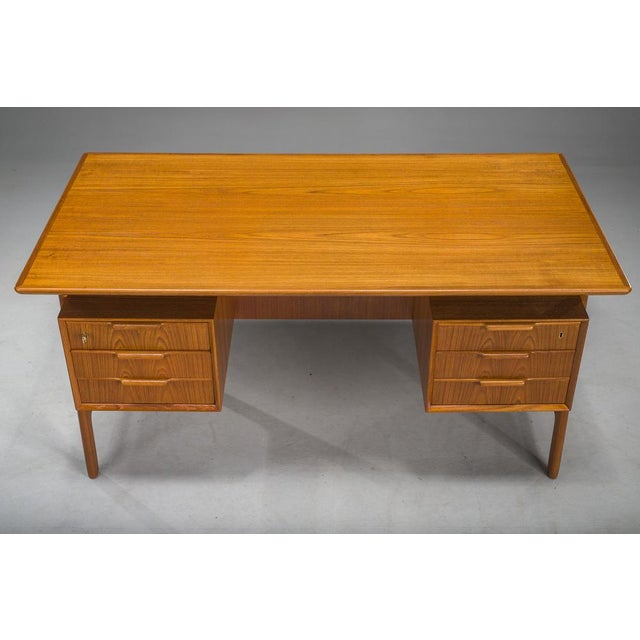 Model 75 Teak Desk by Gunni Omann for Omann Jun Furniture Factory, 1960s For Sale - Image 17 of 18