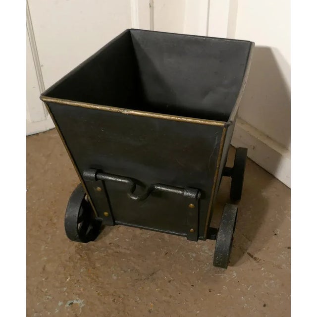 Little Blacksmith Coal Wagon & Coal Scuttle, 1890s For Sale - Image 4 of 8