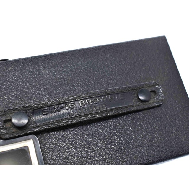 Black 1930s Kodak Six-16 Brownie Junior Box Camera For Sale - Image 8 of 9