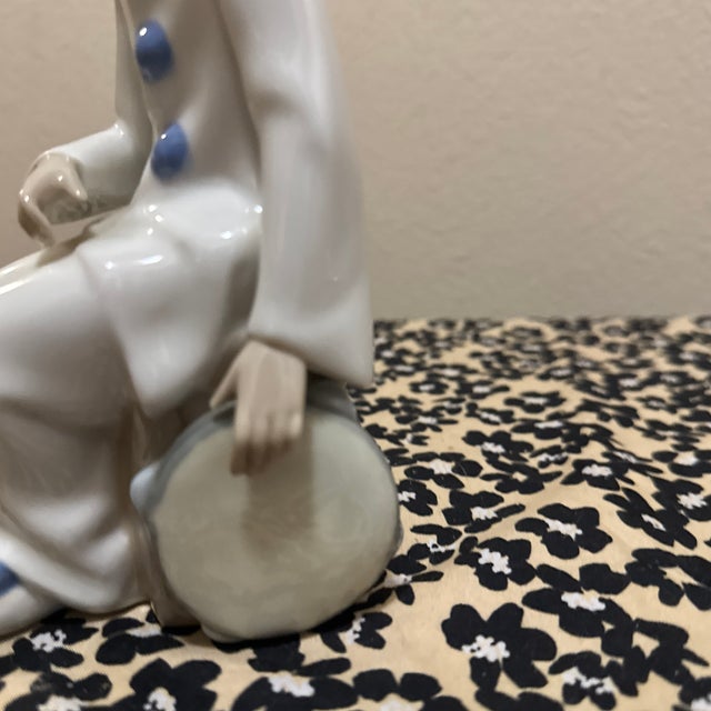 Gray Vintage Porcelain Casades Clown Eith Tambourine Figure Made in Spain For Sale - Image 8 of 10