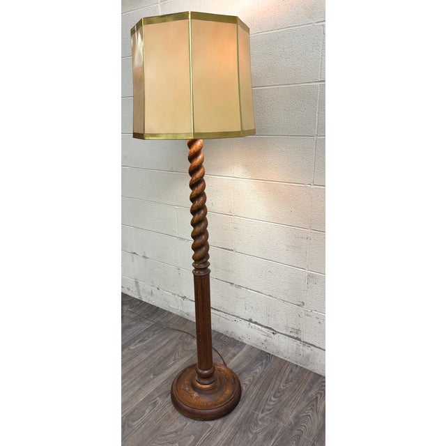 Antique American Jacobean Revival Quarter Sawn White Oak Barley Twist Floor Lamp For Sale In Kansas City - Image 6 of 7