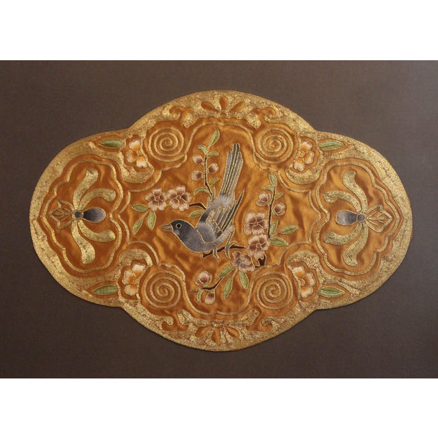 Chinese Mid-20th Century Chinese Framed Songbird Embroidered Panel For Sale - Image 3 of 6