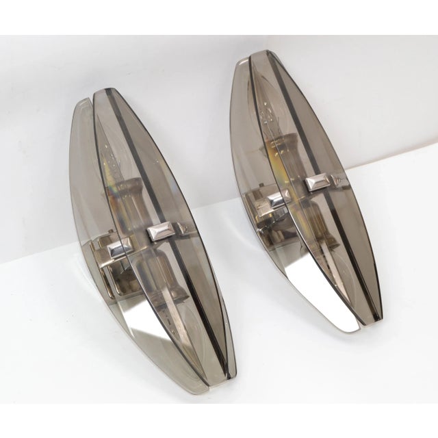 Metal Fontana Arte Style Smoked Beveled Glass 2-Light Wall Sconce Italy 1960, Pair For Sale - Image 7 of 13