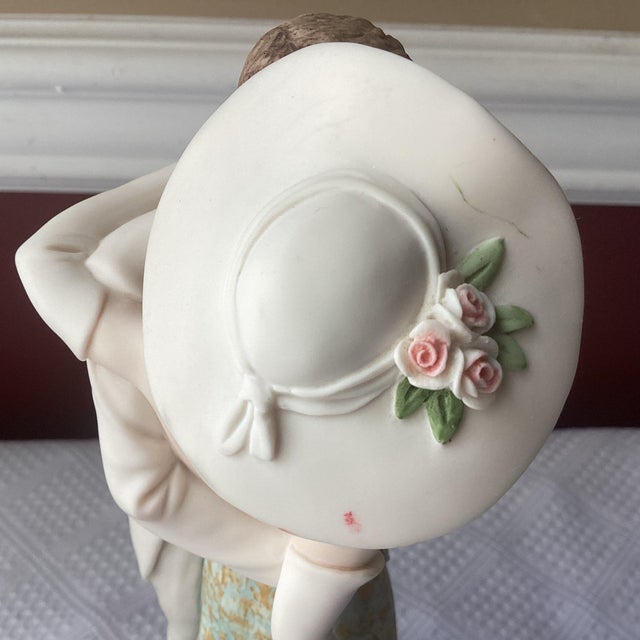 VTG Giuseppe Armani Figurines “Stolen Kiss” 1550c Florence Italy For Sale - Image 11 of 12