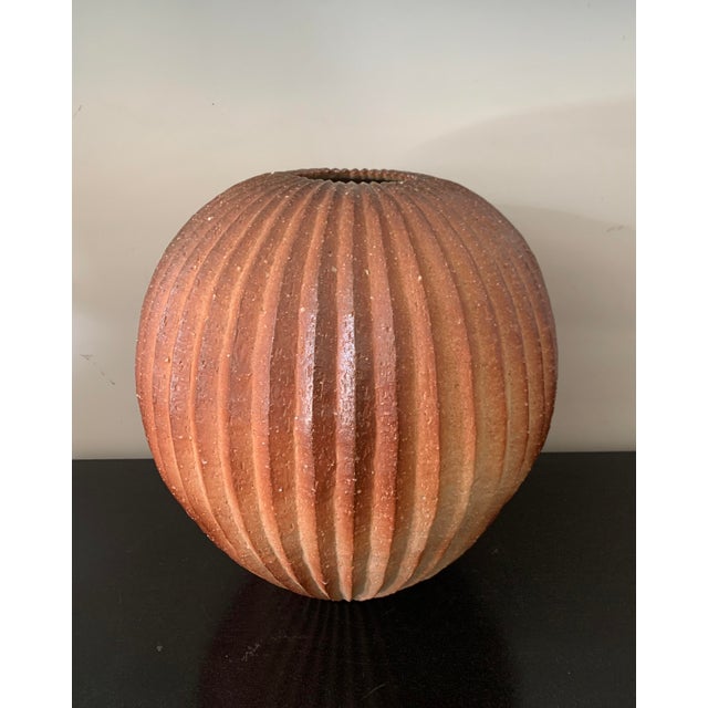 2020s Contemporary Japanese Shigaraki Jar by Takahashi Yoshiko For Sale - Image 5 of 6