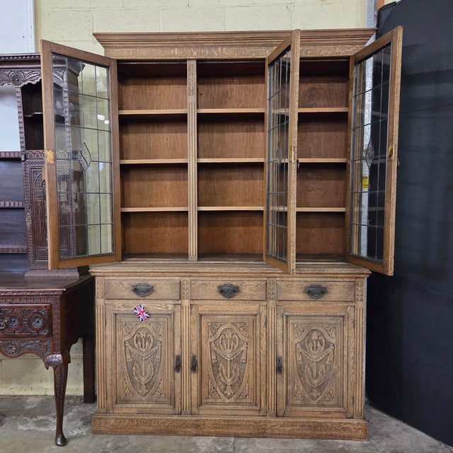 English Late 19th Century Light Oak Carved Base and Glazed Top Bookcase For Sale - Image 10 of 18