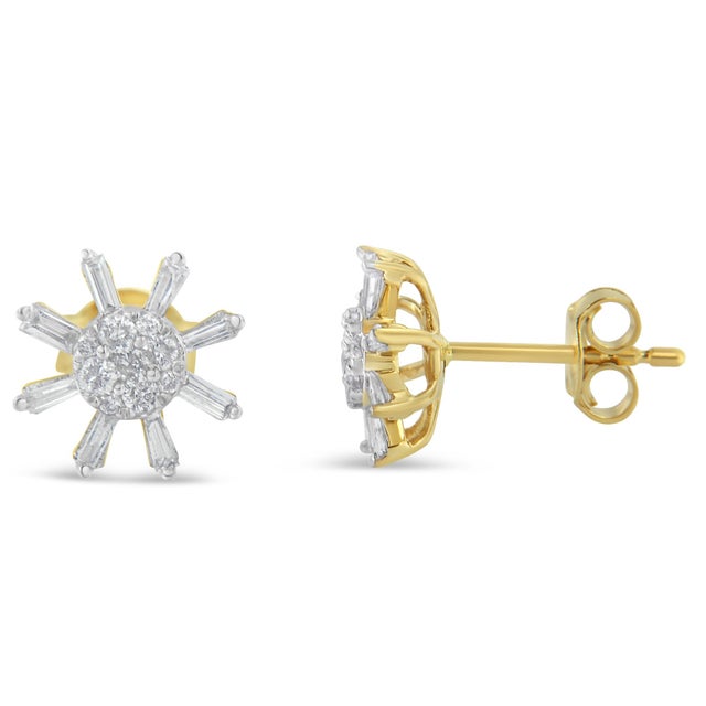 Discover the exquisite radiance of these 10k yellow gold diamond stud earrings, a symphony of light designed to captivate....