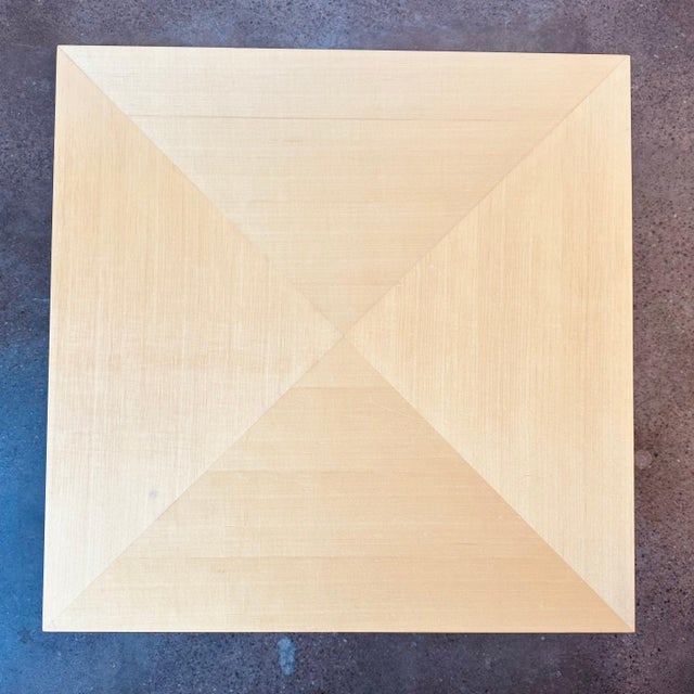 Nienkämper end table designed by Mark Muller for his Turin series. Featured tubular steel legs affixed with solid steel...