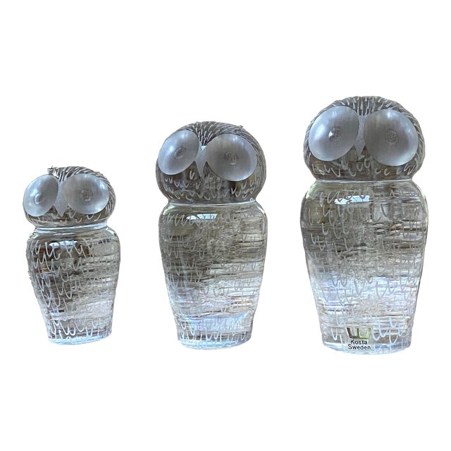 Set of 3 Vintage 1960's Kosta Boda Crystal Owl Paperweights Handblown by Vicke Lindstrand, Signed and Numbered For Sale