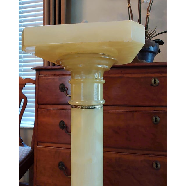 1940s Pair of 1940s Italian Onyx and Gilt Brass Large Pedestals Columns For Sale - Image 5 of 9