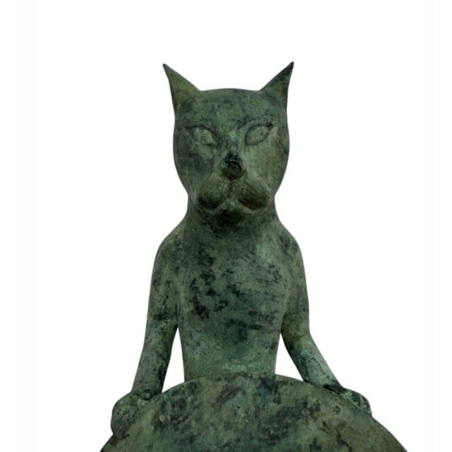 1990s Vintage Cast Bronze Anthropomorphic Cat Sculpture With Offering Bowl For Sale - Image 5 of 12