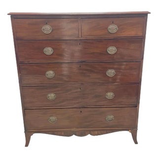 Antique Traditional Hepplewhite Dresser For Sale