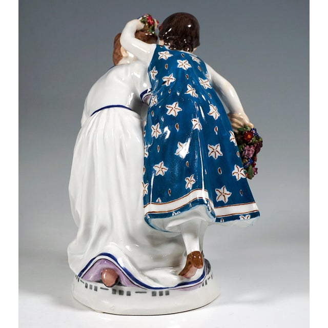 Art Nouveau Girl with Child Figurine by T. Eichler for Meissen, 1905 For Sale - Image 3 of 8