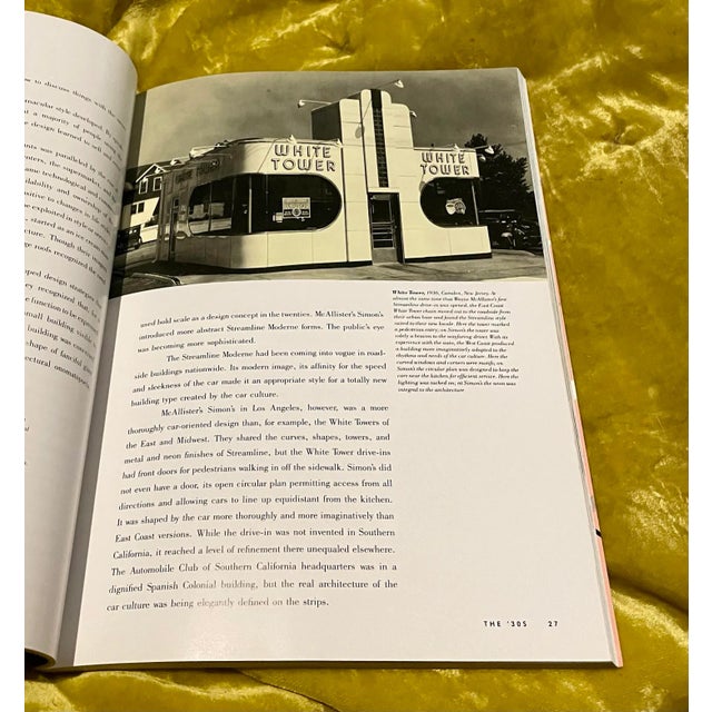 Paper 1980s “Googie Fifties Coffee Shop Architecture” by Alan Hess For Sale - Image 7 of 8