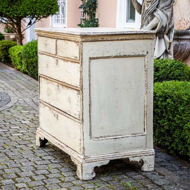 English George III Painted Chest of Drawers, 1700s For Sale - Image 5 of 9