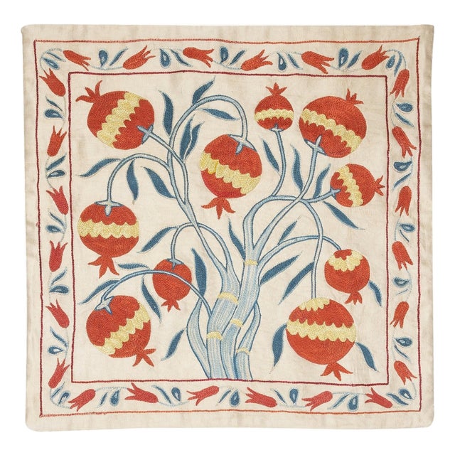 21"x20" 100% Silk Cushion Cover. Embroidered Pillowcase. New Throw Pillow For Sale