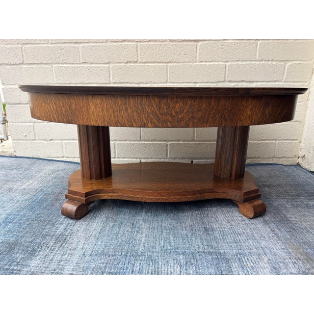 Antique Quarter Sawn American Oak Coffee Table. Excellent condition. W: 41.75 inches D: 26 inches H: 18.25 inches