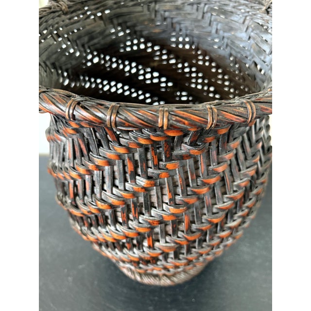 Black Extraordinary Smoke Bamboo Basket with Wisteria Root Handle Meiji Period For Sale - Image 8 of 14