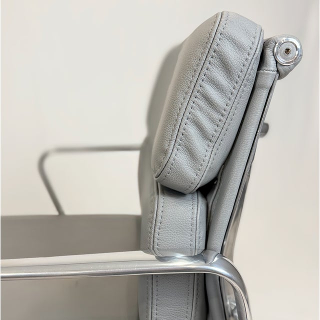 Herman Miller Eames Soft Pad Management Chair - Gray Leather For Sale - Image 9 of 10