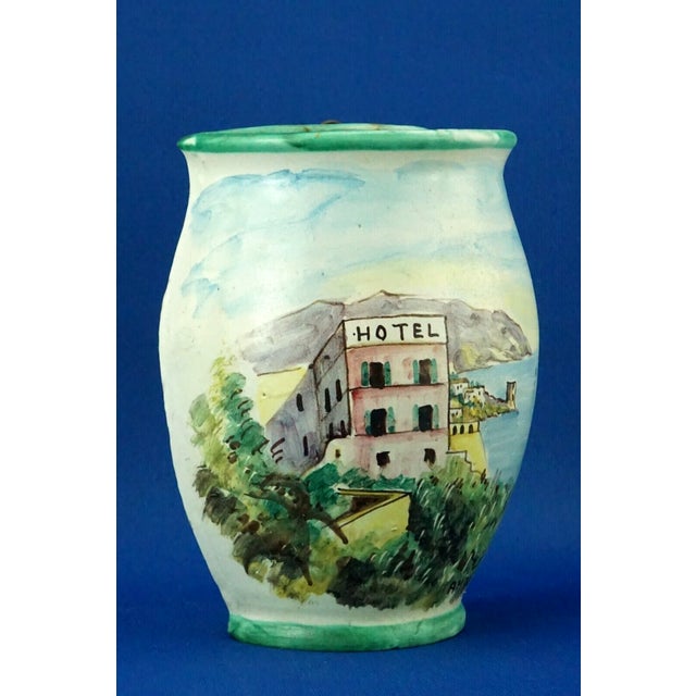 Item : A stunning wall vase, planter, in majolica ceramic, hand-shaped on a lathe, then hand-decorated and glazed, signed...