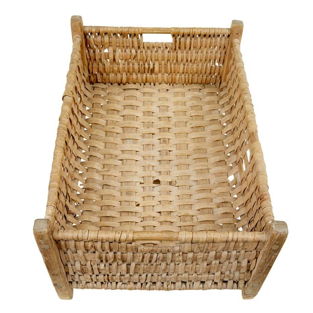 Late 19th Century Swedish Hand-Woven Pine Basket, 1890s For Sale - Image 6 of 9