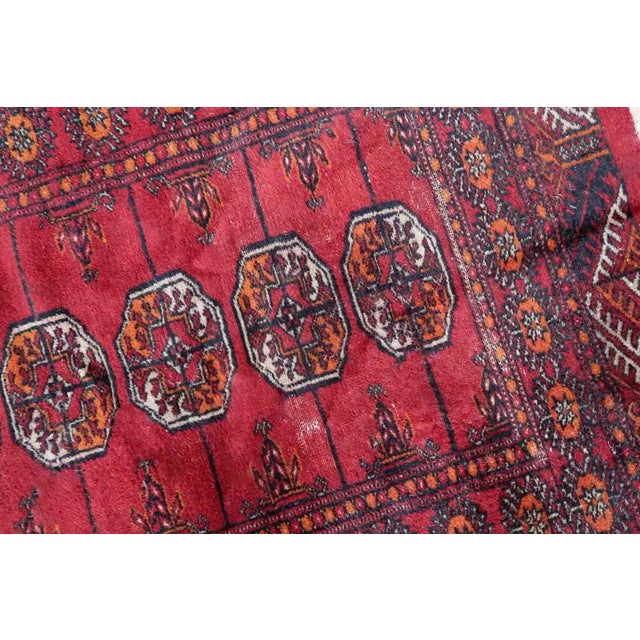 1970s Handmade Vintage Pakistani Lahore Rug 2.6' X 4' For Sale In New York - Image 6 of 12