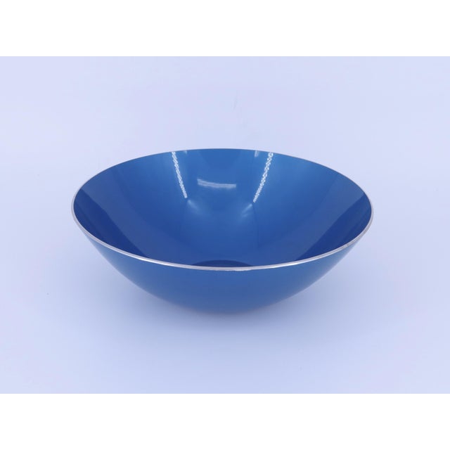 Large blue aluminum MCM serving bowl by Emalox of Norway. Featuring a vibrant enamel finish and a distinctive silver-toned...