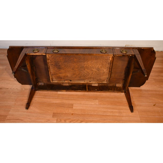 1930s Weiman English Regency Flame Mahogany Inlay Leather Top Drop Leaf Coffee Table For Sale - Image 18 of 18