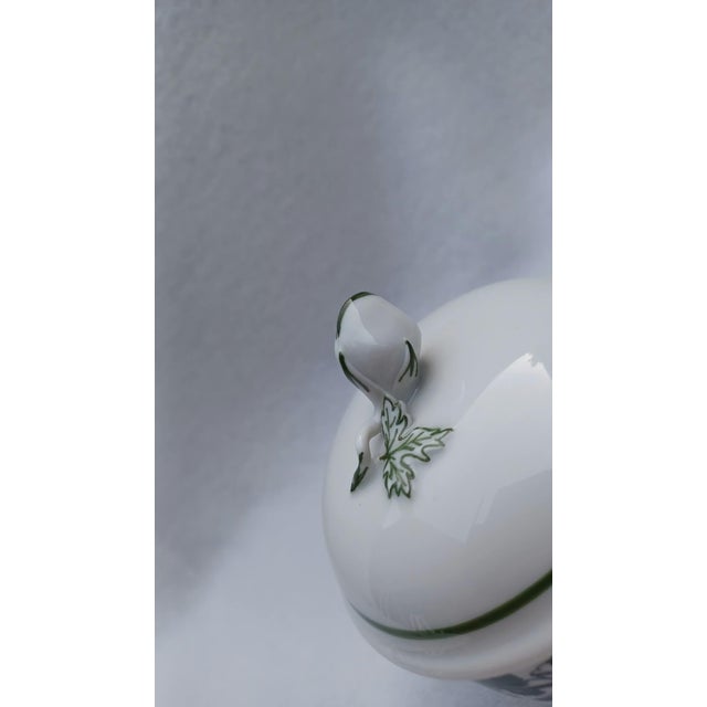 1970s Vintage Porcelain Miniature Sugar Bowl from Meissen, 1970 For Sale - Image 5 of 10