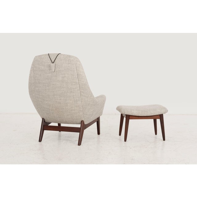 Tan Danish Modern Lounge Chair and Ottoman 1960s For Sale - Image 8 of 12
